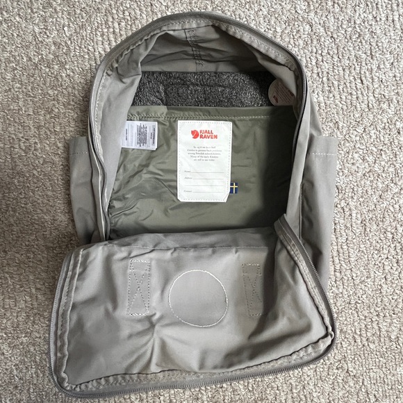 Kånken Gray Backpack - Picture 3 of 4